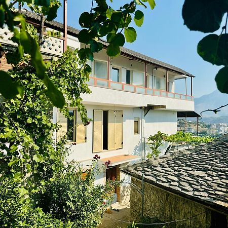 Guesthouse Shtino Gjirokastër Екстериор снимка