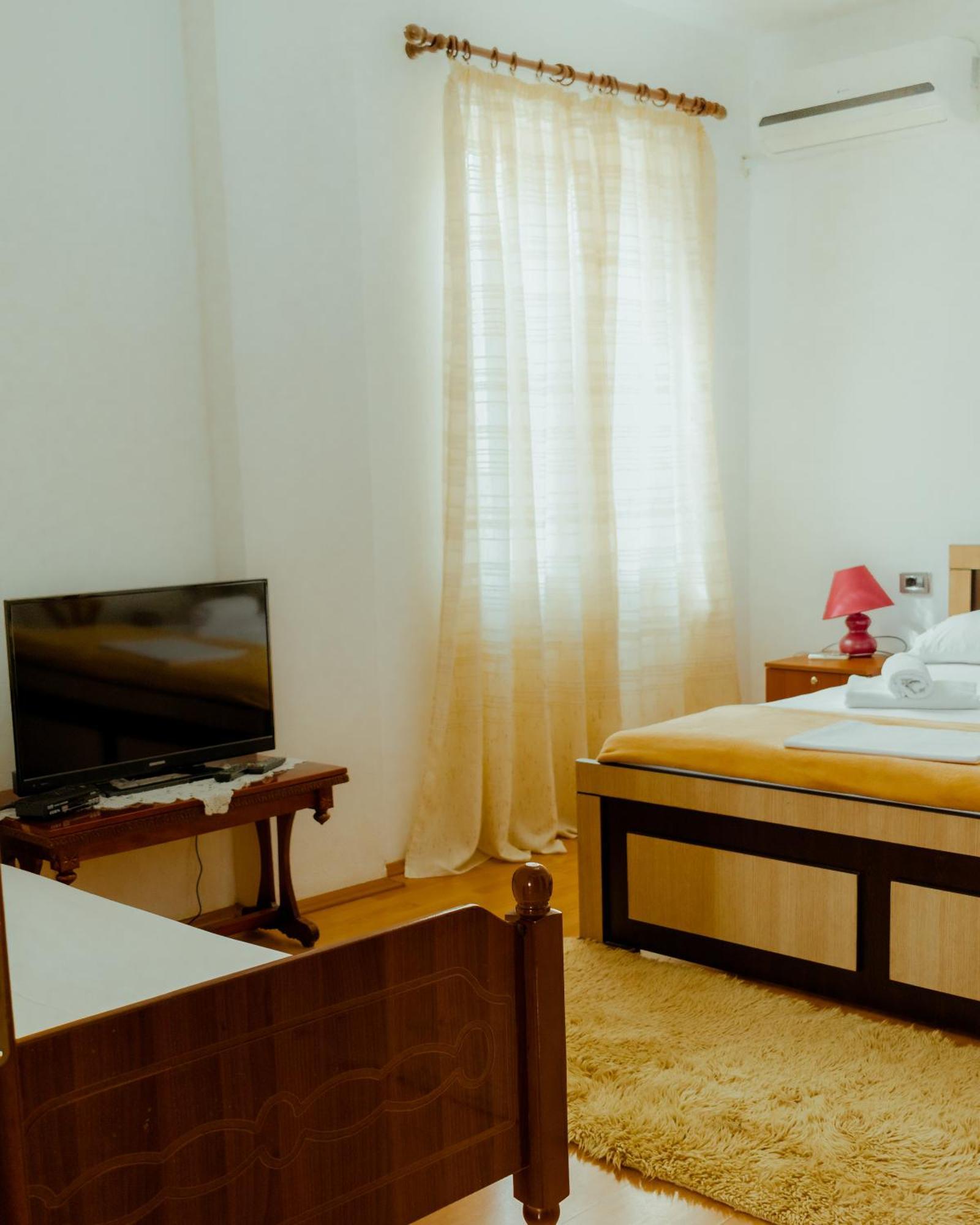 Guesthouse Shtino Gjirokastër Екстериор снимка