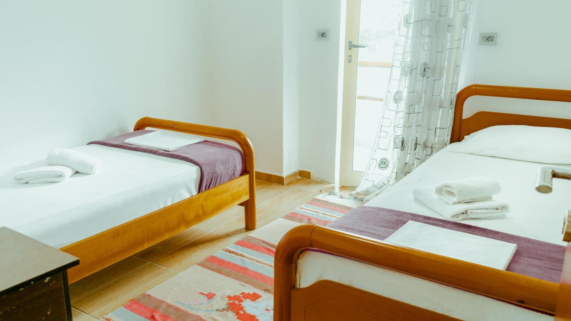 Guesthouse Shtino Gjirokastër Екстериор снимка