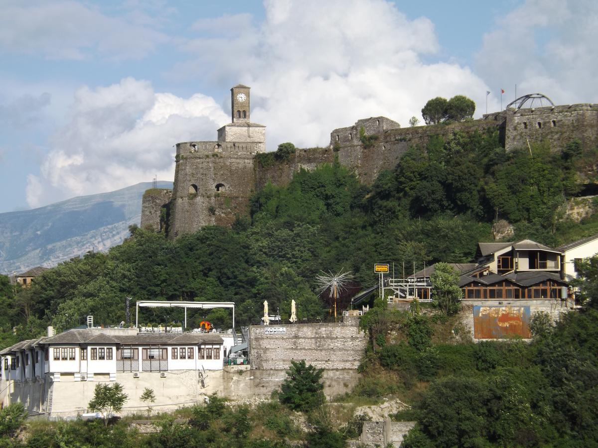 Guesthouse Shtino Gjirokastër Екстериор снимка